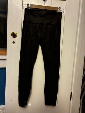 Lululemon Black Ankle workout Pants